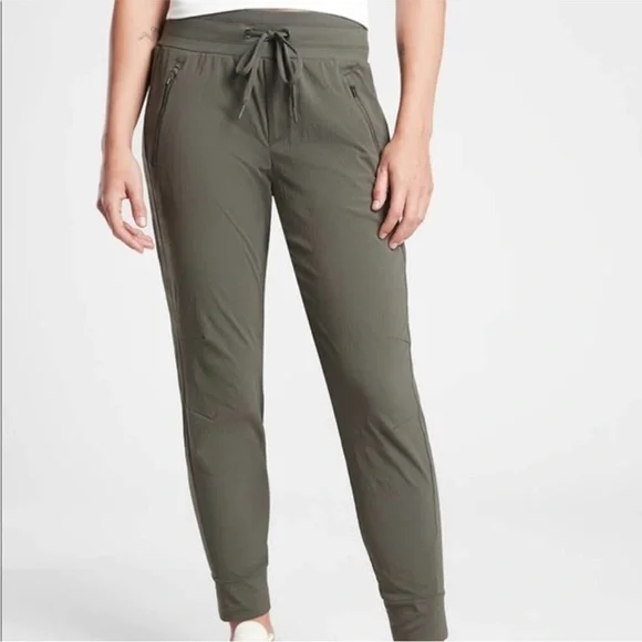 Athleta Trekkie North Jogger Pants Women's Size 4 in Mountain Olive Stretch - Picture 1 of 10